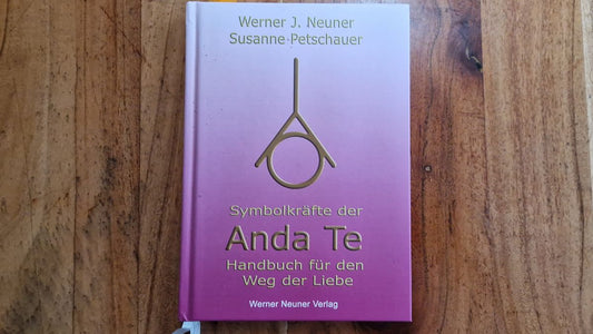 Stockgehen und die Kraft der Symbole – Besuch bei Susanne Petschauer, Dipl. Krankenschwester und Therapeutin